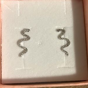 10k White Gold and Diamond climber earrings